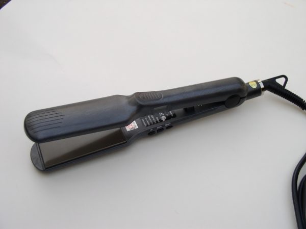 Digital Tourmaline Hair Straightener 2-0